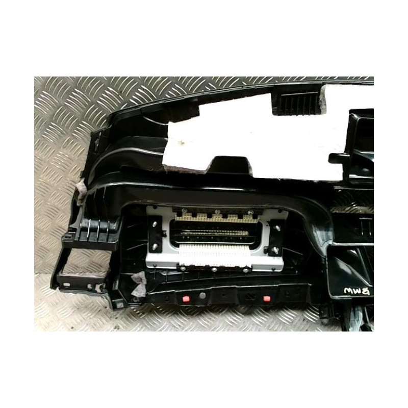 Tableau de bord BMW SERIE 1 E87 PHASE 1 d’occasion