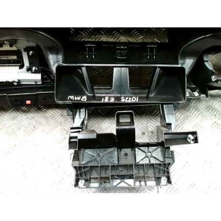 Tableau de bord BMW SERIE 1 E87 PHASE 1 d’occasion