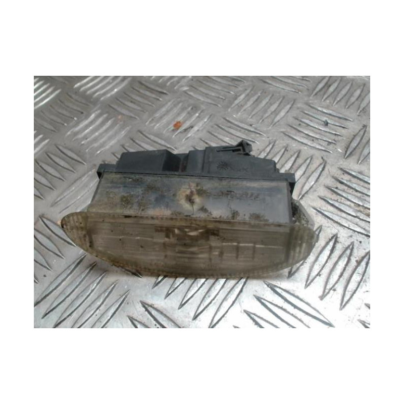 Eclairage de plaque RENAULT CLIO 2 PHASE 1 d’occasion