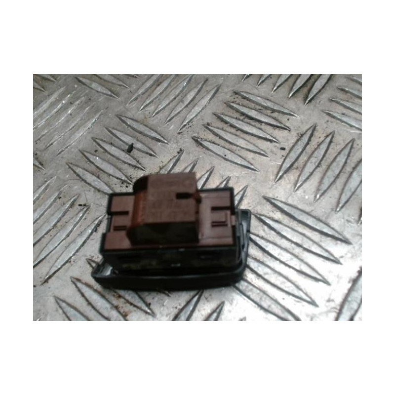 Commande de fermeture centralisee AUDI A6 4 PHASE 1 d’occasion