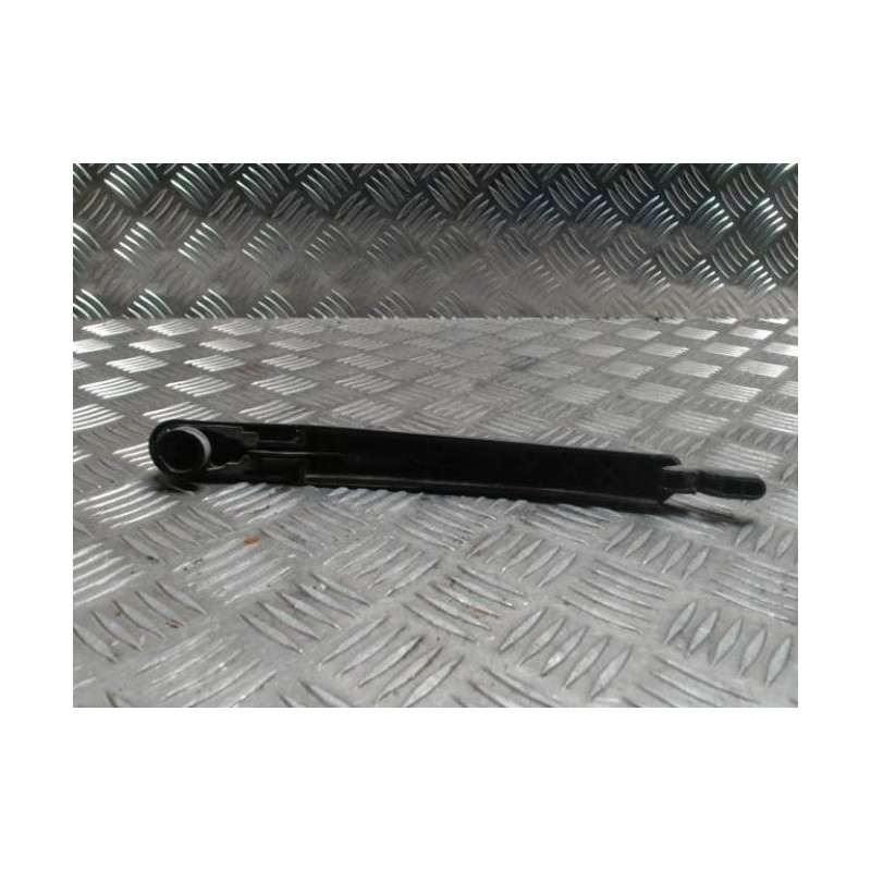 Bras essuie glace arriere RENAULT TWINGO 2 PHASE 1 d’occasion