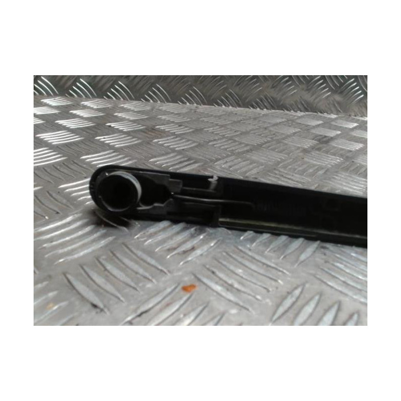 Bras essuie glace arriere RENAULT TWINGO 2 PHASE 1 d’occasion