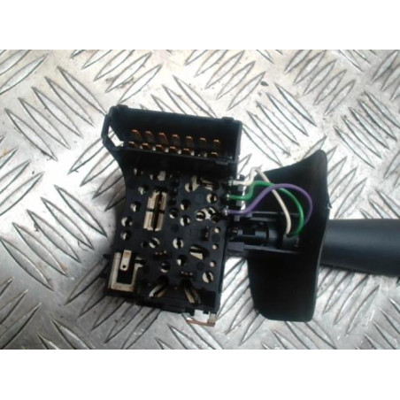 Commodo phare RENAULT CLIO 2 PHASE 2 d’occasion