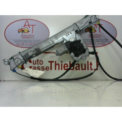 Leve vitre electrique avant droit RENAULT CLIO III PHASE 2 d’occasion