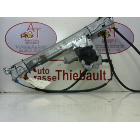 Leve vitre electrique avant droit RENAULT CLIO III PHASE 2 d’occasion
