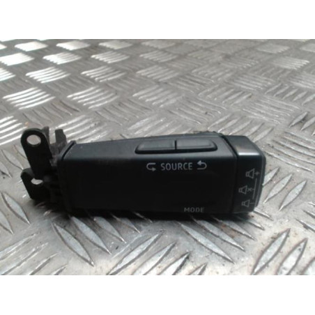 Commande autoradio RENAULT CLIO 5 PHASE 1 d’occasion