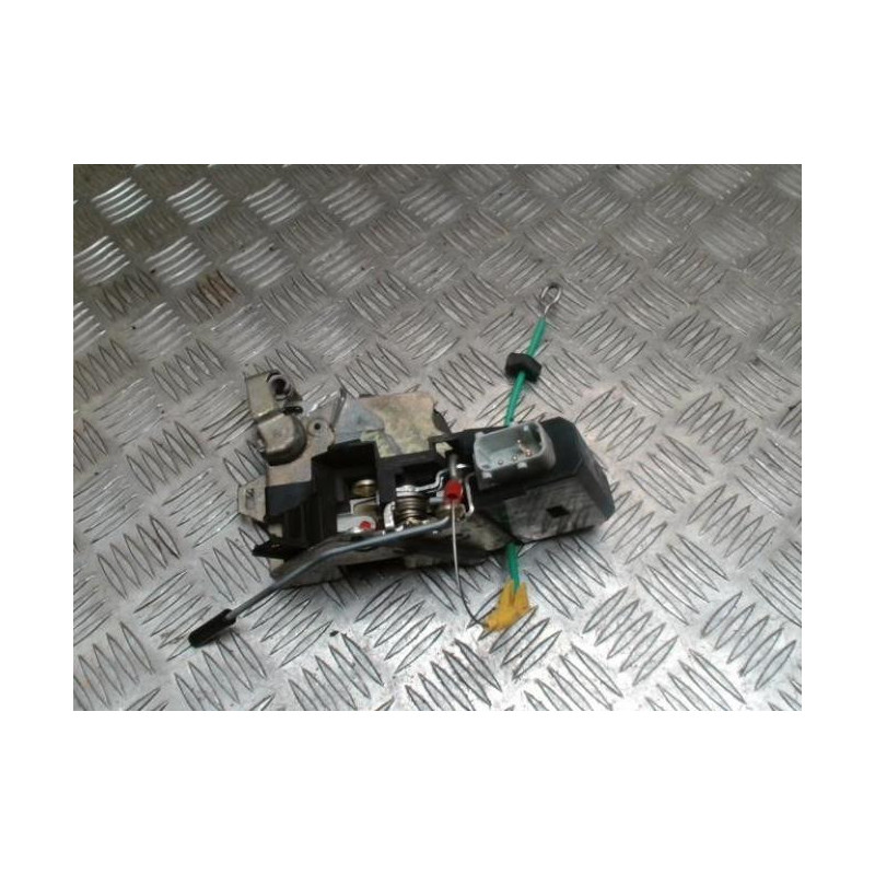 Serrure arriere droit BMW SERIE 5 E39 PHASE 2 d’occasion