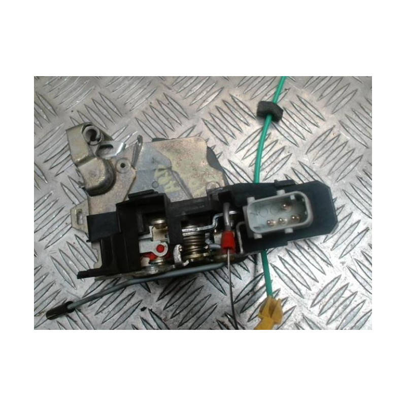 Serrure arriere droit BMW SERIE 5 E39 PHASE 2 d’occasion