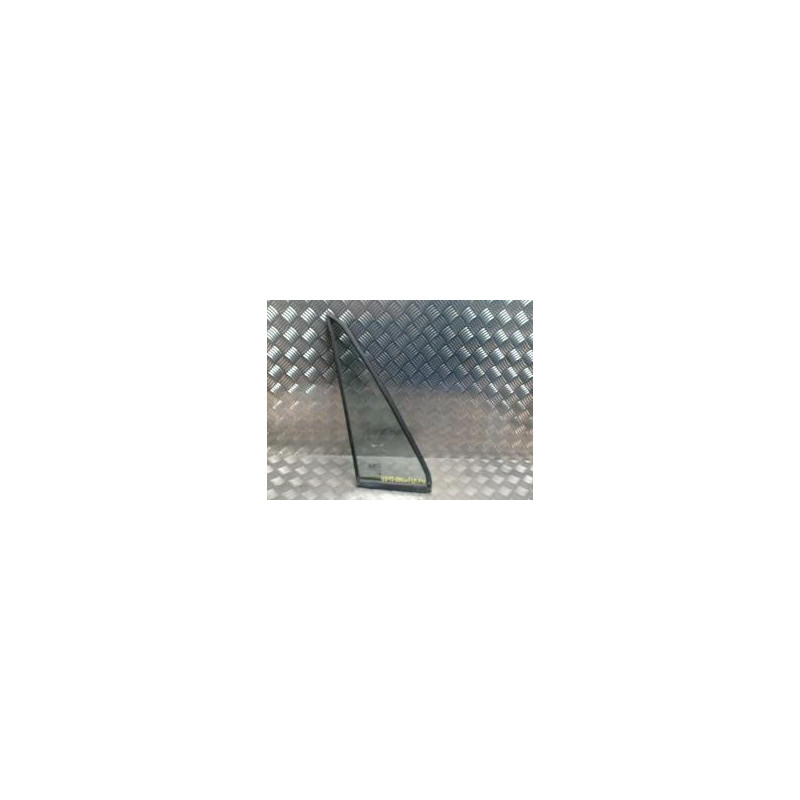Custode avant gauche (porte) HYUNDAI GALLOPER d’occasion