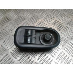 Interrupteur de leve vitre avant gauche RENAULT KANGOO 2 PHASE 1 d’occasion