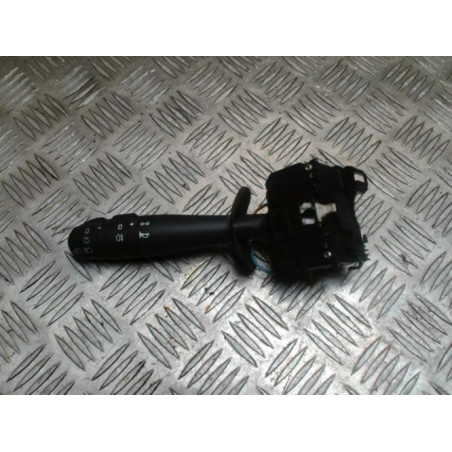 Commodo phare RENAULT TWINGO 2 PHASE 1 d’occasion