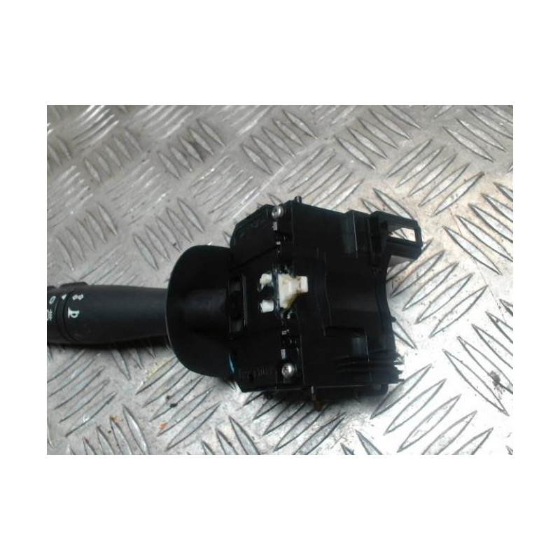 Commodo phare RENAULT TWINGO 2 PHASE 1 d’occasion