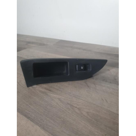 Interrupteur de leve vitre avant droit SUBARU FORESTER 4 d’occasion