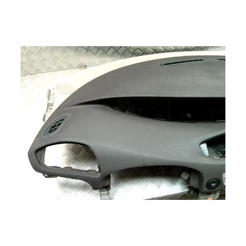Tableau de bord RENAULT SCENIC 3 PHASE 1 d’occasion