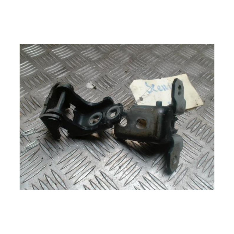 Charniere de porte arriere gauche RENAULT SCENIC 3 PHASE 1 d’occasion