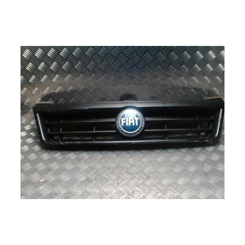 Calandre FIAT DUCATO 2 PHASE 1 d’occasion