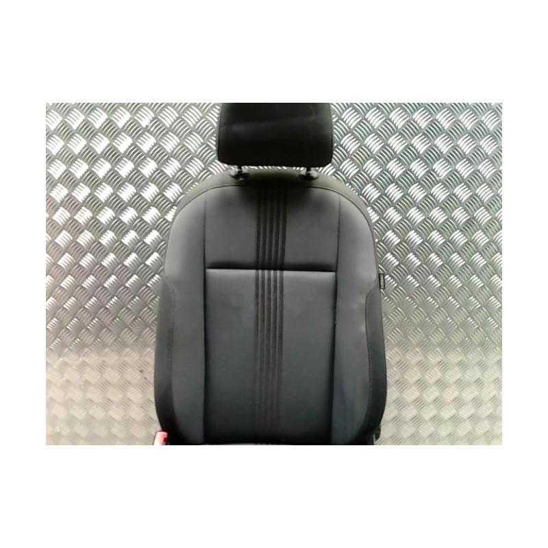 Siege avant gauche VOLKSWAGEN GOLF 7 PHASE 1 d’occasion