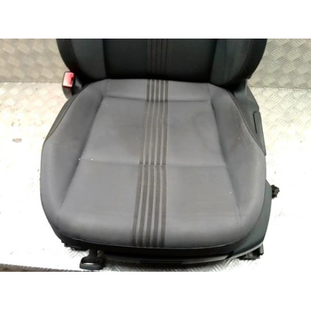 Siege avant gauche VOLKSWAGEN GOLF 7 PHASE 1 d’occasion