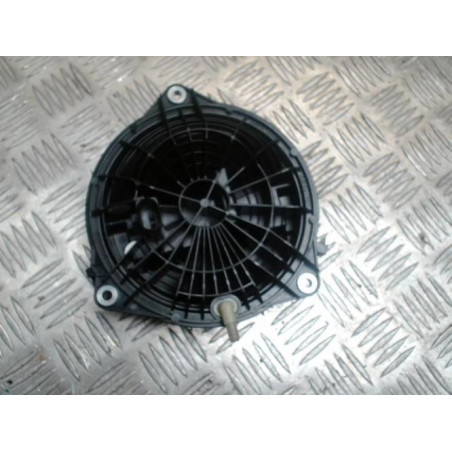 Bouton de coffre VOLKSWAGEN POLO 6 PHASE 1 d’occasion