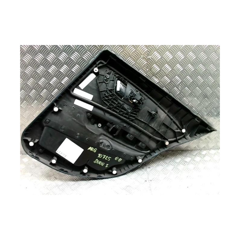 Panneau de porte arriere gauche BMW SERIE 1 E87 PHASE 1 d’occasion