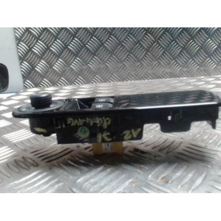 Interrupteur de leve vitre avant gauche RENAULT CLIO 4 PHASE 1 d’occasion