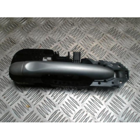 Poignee porte arriere gauche RENAULT SCENIC 3 PHASE 1 d’occasion