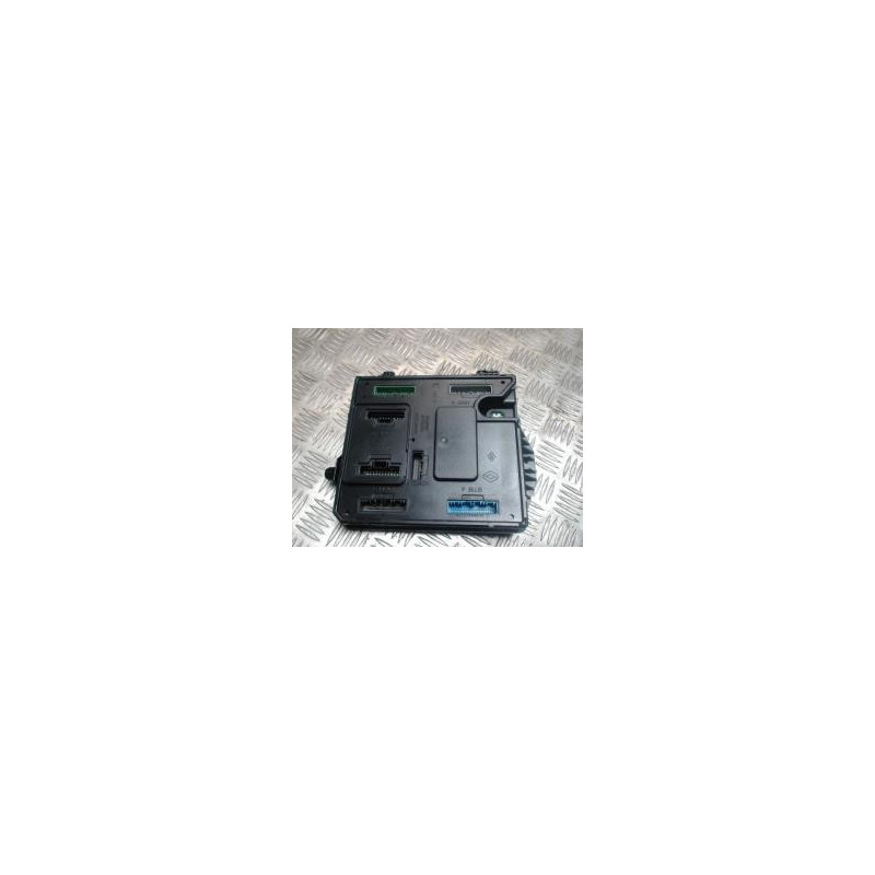 Boitier BSI RENAULT SCENIC 3 PHASE 1 d’occasion