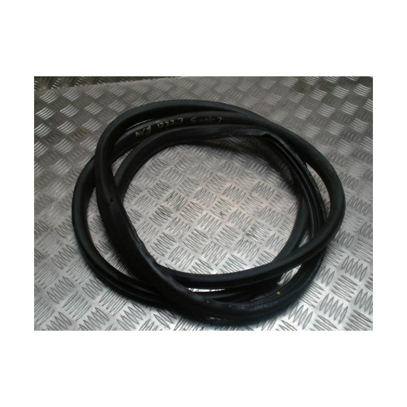 Joint de porte avant gauche RENAULT GRAND SCENIC 3 PHASE 2 d’occasion