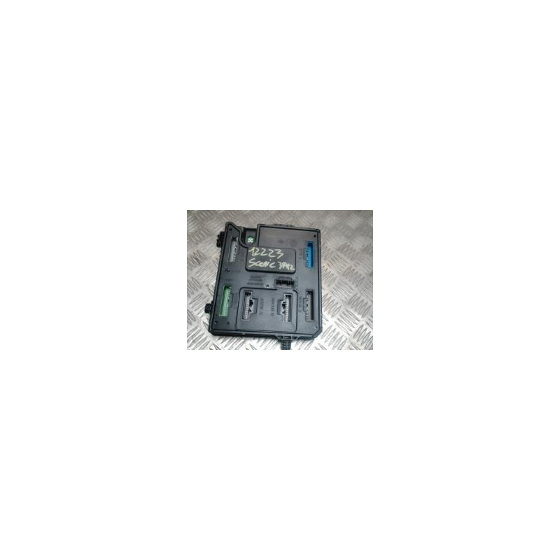 Boitier BSI RENAULT GRAND SCENIC 3 PHASE 2 d’occasion