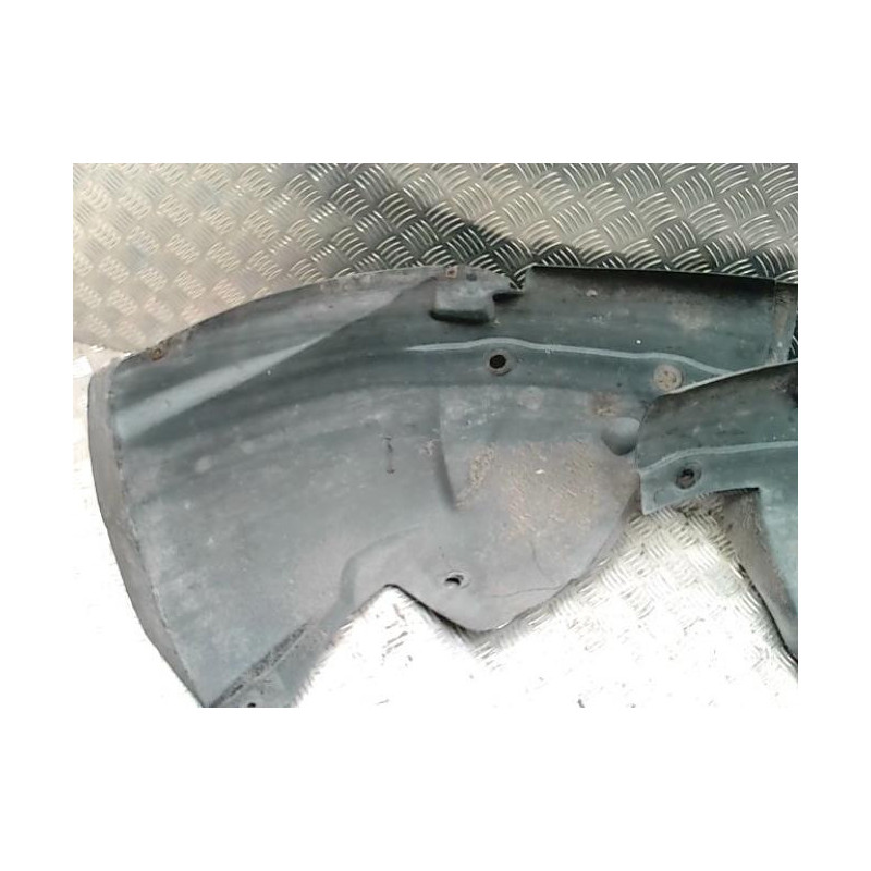 Pare boue avant gauche RENAULT TRAFIC 2 PHASE 1 d’occasion