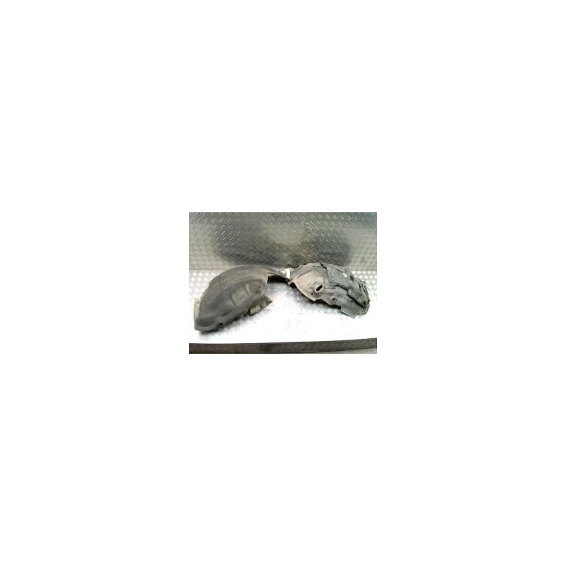 Pare boue avant gauche RENAULT SCENIC 3 PHASE 1 d’occasion