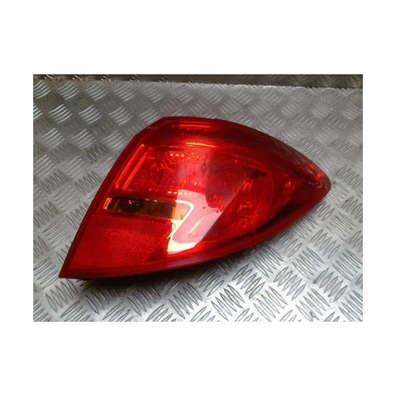 Feu arriere secondaire droit (feux) OPEL MERIVA B PHASE 1 d’occasion