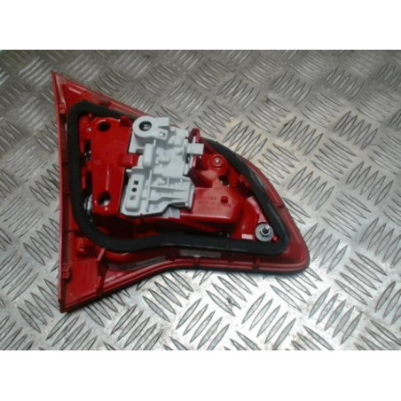 Feu arriere secondaire droit (feux) OPEL MERIVA B PHASE 1 d’occasion