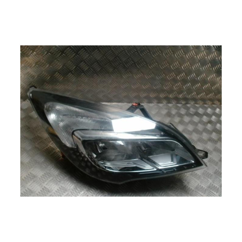 Optique avant principal droit (feux)(phare) OPEL MERIVA B PHASE 1 d’occasion