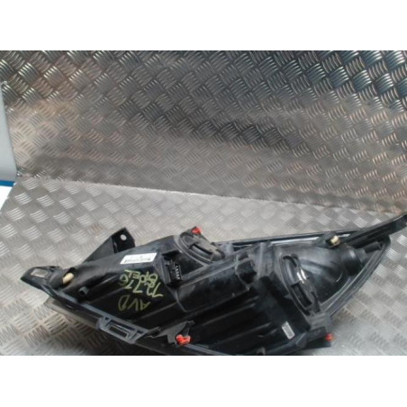 Optique avant principal droit (feux)(phare) OPEL MERIVA B PHASE 1 d’occasion