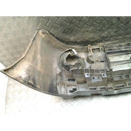 Pare choc avant RENAULT CLIO 2 PHASE 1 d’occasion