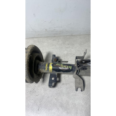 Amortisseur avant gauche RENAULT CLIO 3 PHASE 1 d’occasion