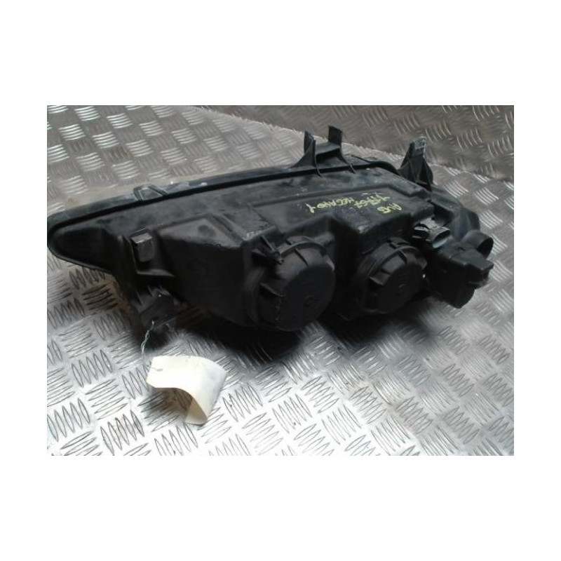 Optique avant principal gauche (feux)(phare) RENAULT MEGANE 1 PHASE 2 d’occasion