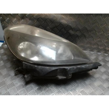 Optique avant principal droit (feux)(phare) RENAULT CLIO 3 PHASE 1 BREAK d’occasion