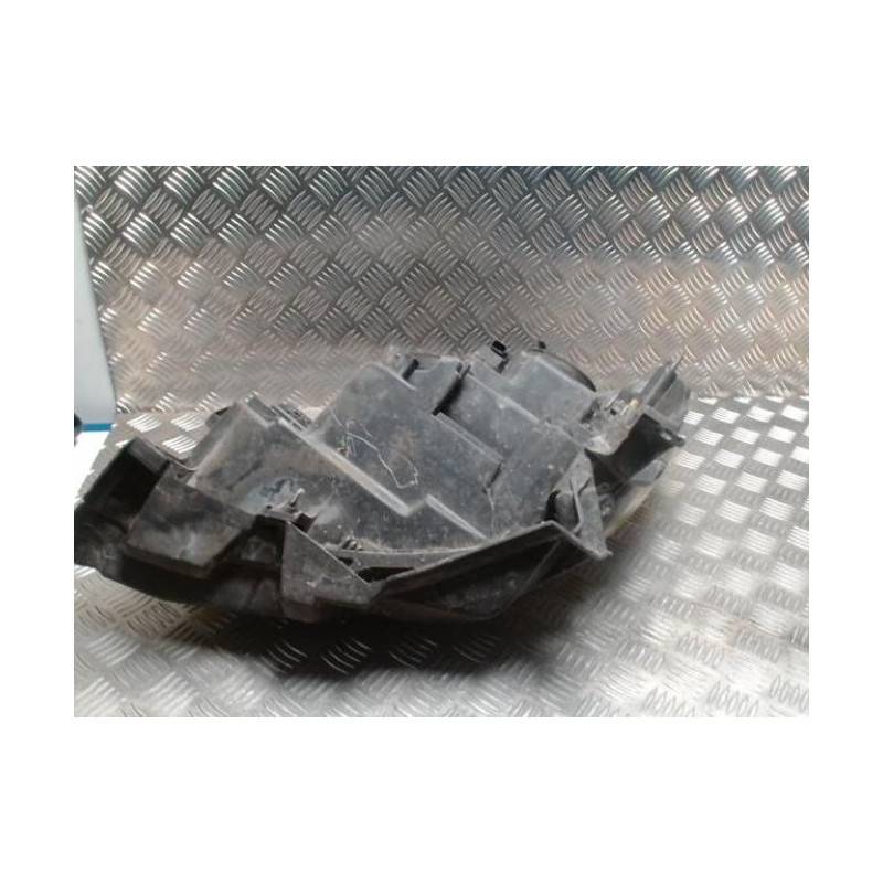 Optique avant principal droit (feux)(phare) RENAULT CLIO 3 PHASE 1 BREAK d’occasion