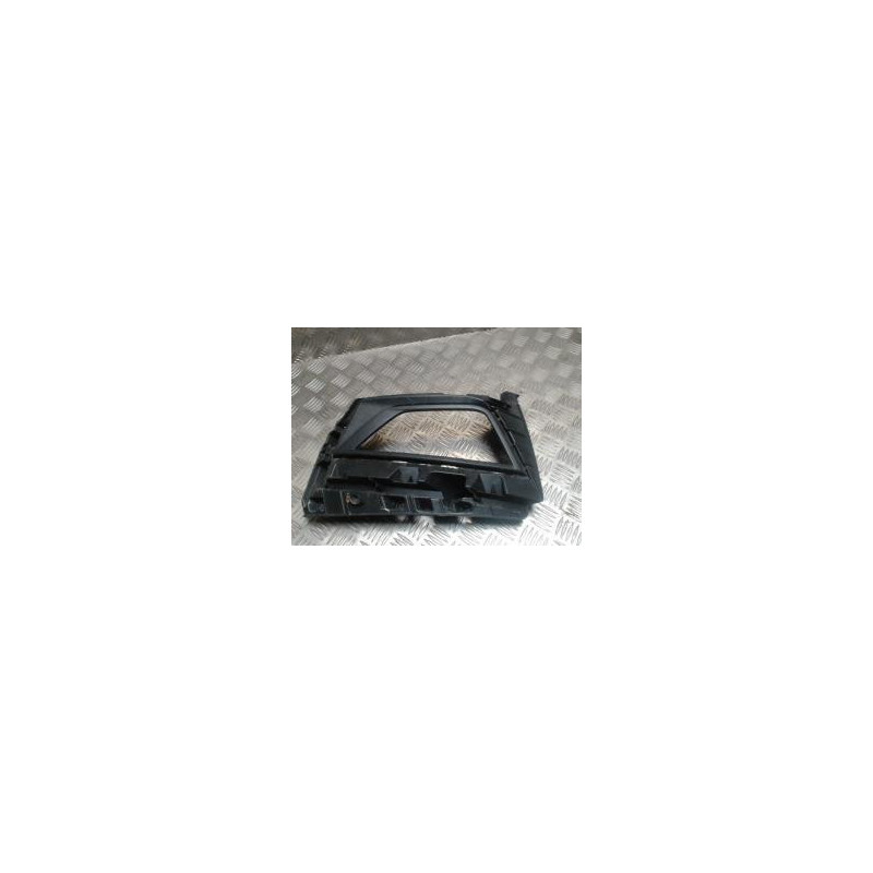 Enjoliveur de phare droit VOLKSWAGEN POLO 6 PHASE 1 d’occasion