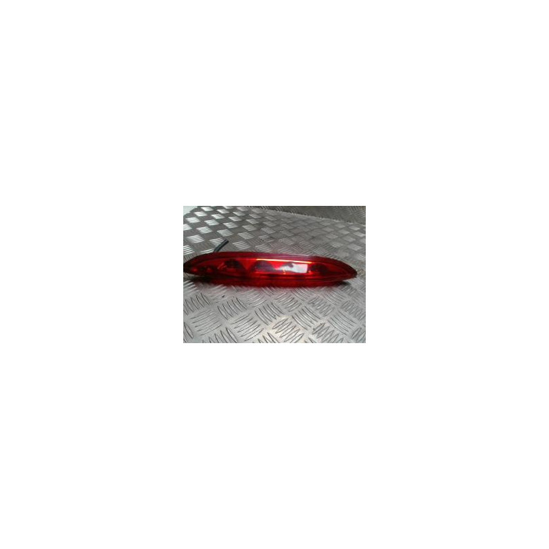 Feu arriere stop central PEUGEOT 208 1 PHASE 2 d’occasion