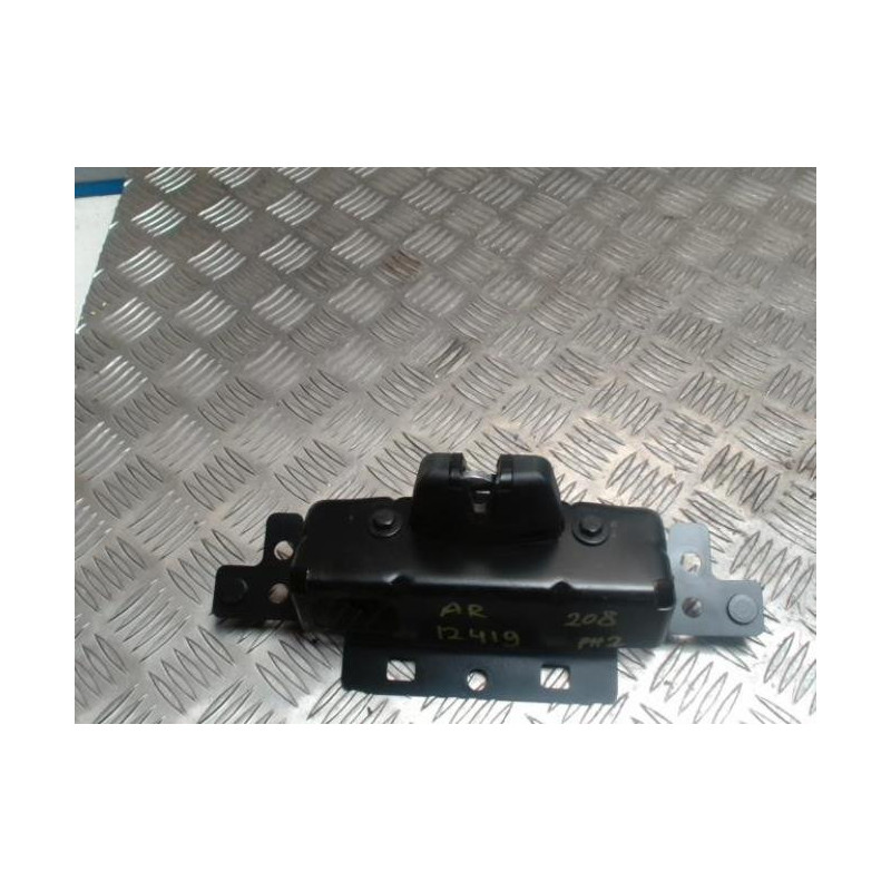 Serrure de coffre PEUGEOT 208 1 PHASE 2 d’occasion