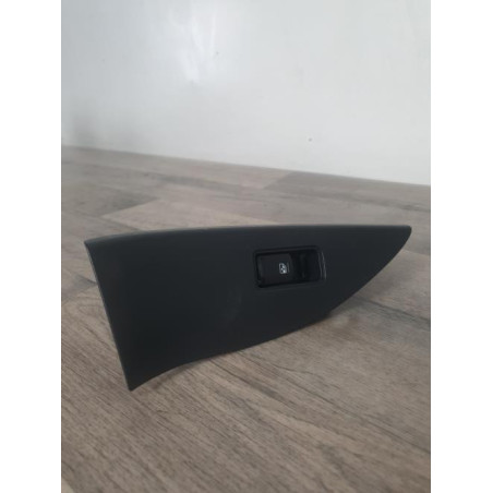Interrupteur de leve vitre arriere droit SUBARU FORESTER 4 d’occasion