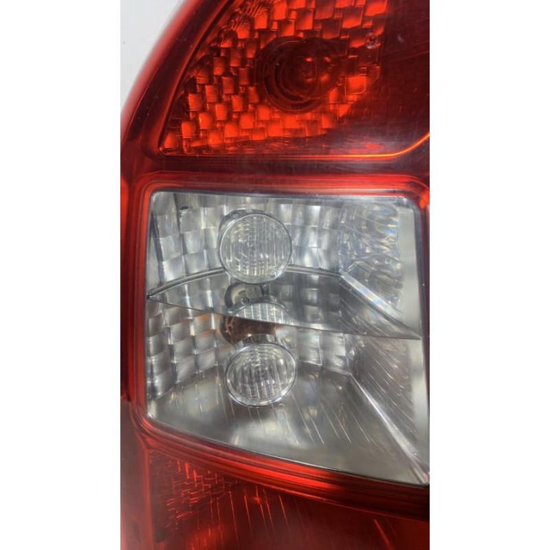 Feu arriere principal gauche (feux) KIA CARENS 3 d’occasion