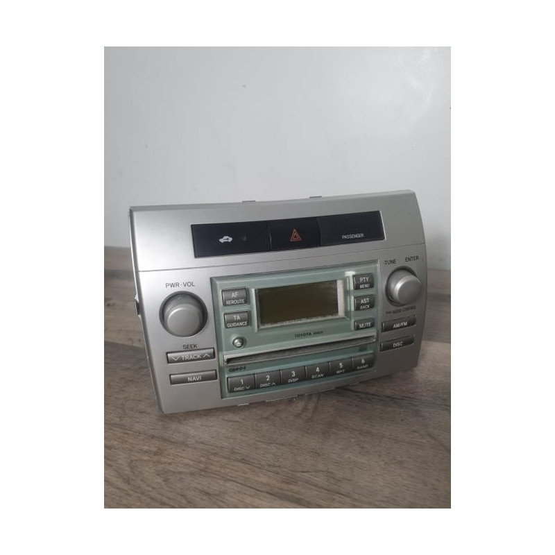 Autoradio d'origine TOYOTA COROLLA VERSO 2 PHASE 1 d’occasion
