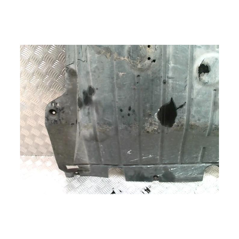 Cache sous moteur RENAULT CLIO 3 PHASE 1 d’occasion