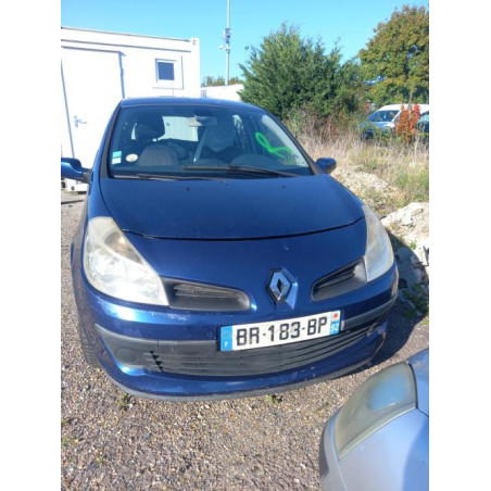 Cache sous moteur RENAULT CLIO 3 PHASE 1 d’occasion