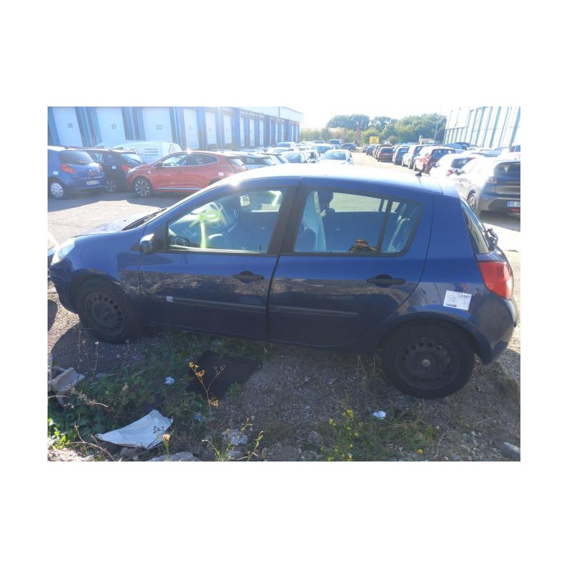 Cache sous moteur RENAULT CLIO 3 PHASE 1 d’occasion