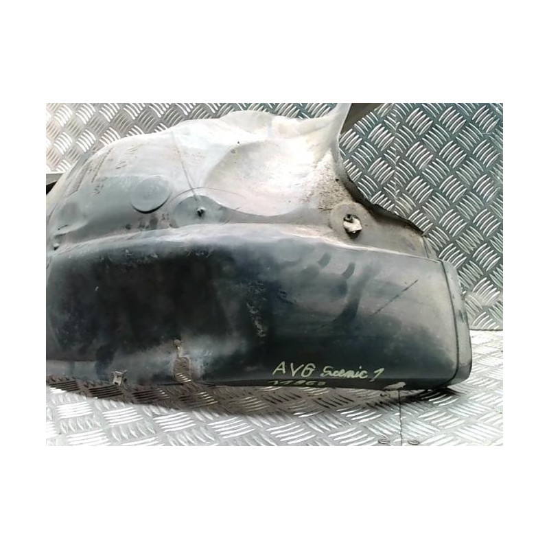 Pare boue avant gauche RENAULT SCENIC 1 PHASE 2 d’occasion